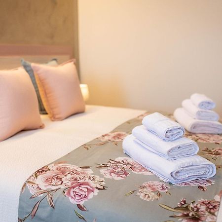 Agriturismo Corte Casa Erminia Colà Eksteriør billede