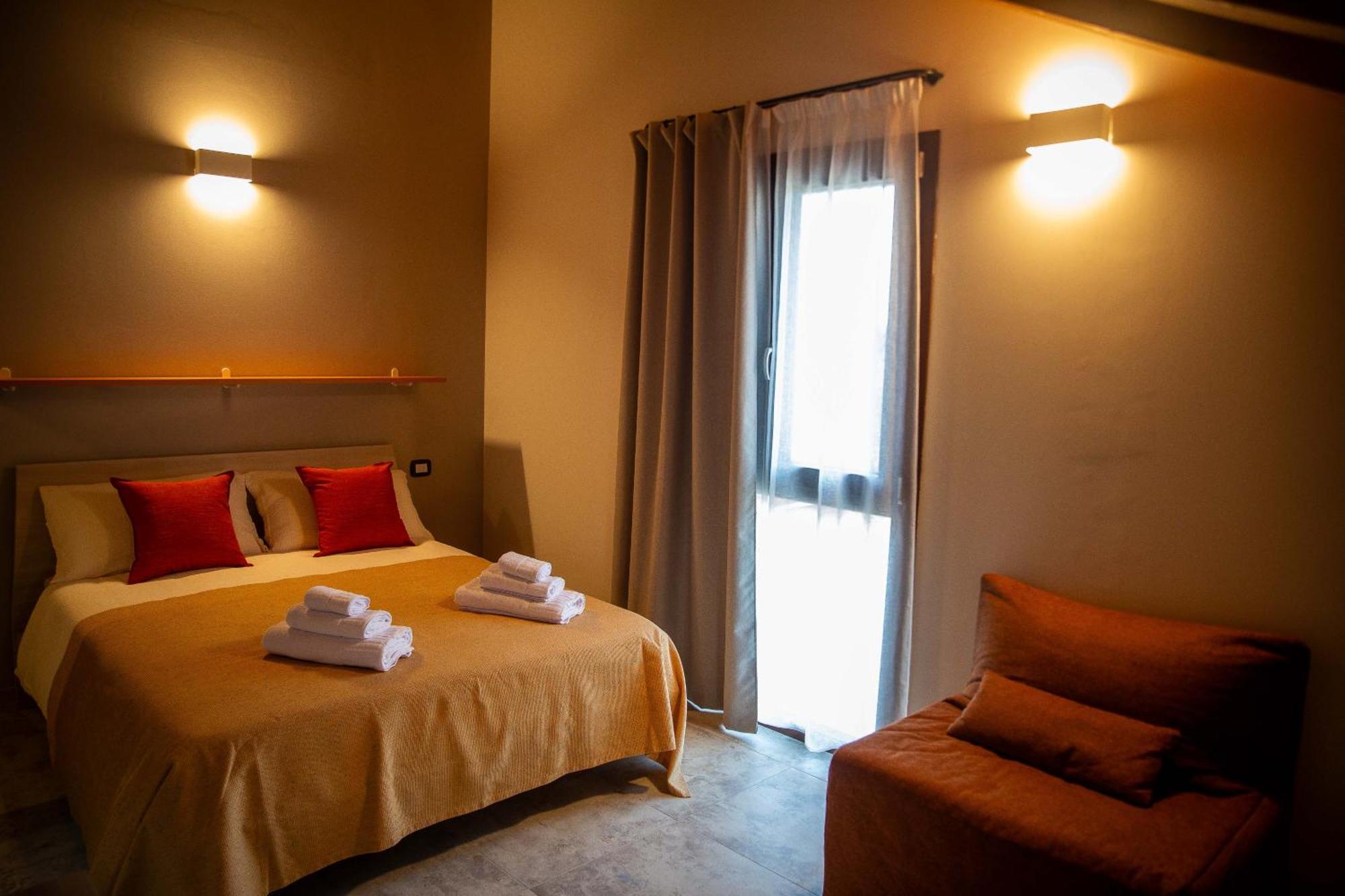 Agriturismo Corte Casa Erminia Colà Eksteriør billede