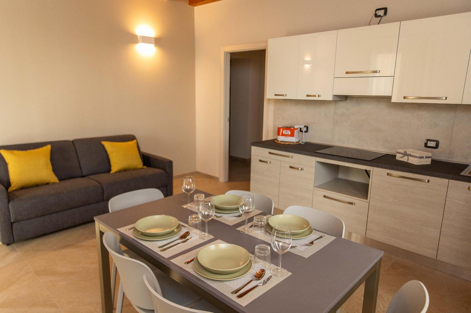 Agriturismo Corte Casa Erminia Colà Eksteriør billede