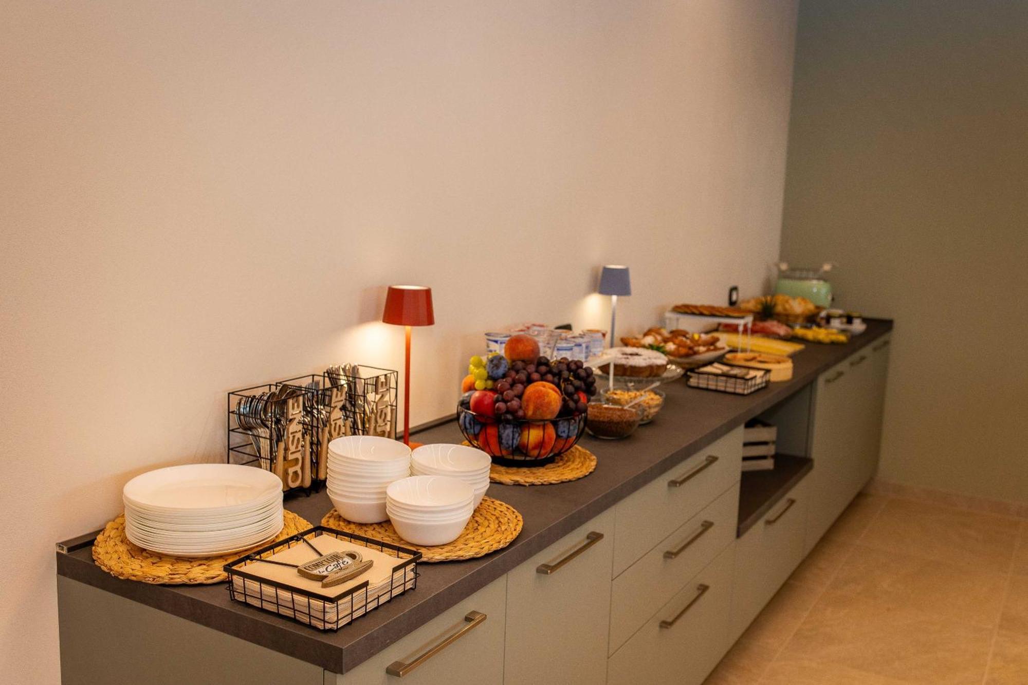 Agriturismo Corte Casa Erminia Colà Eksteriør billede